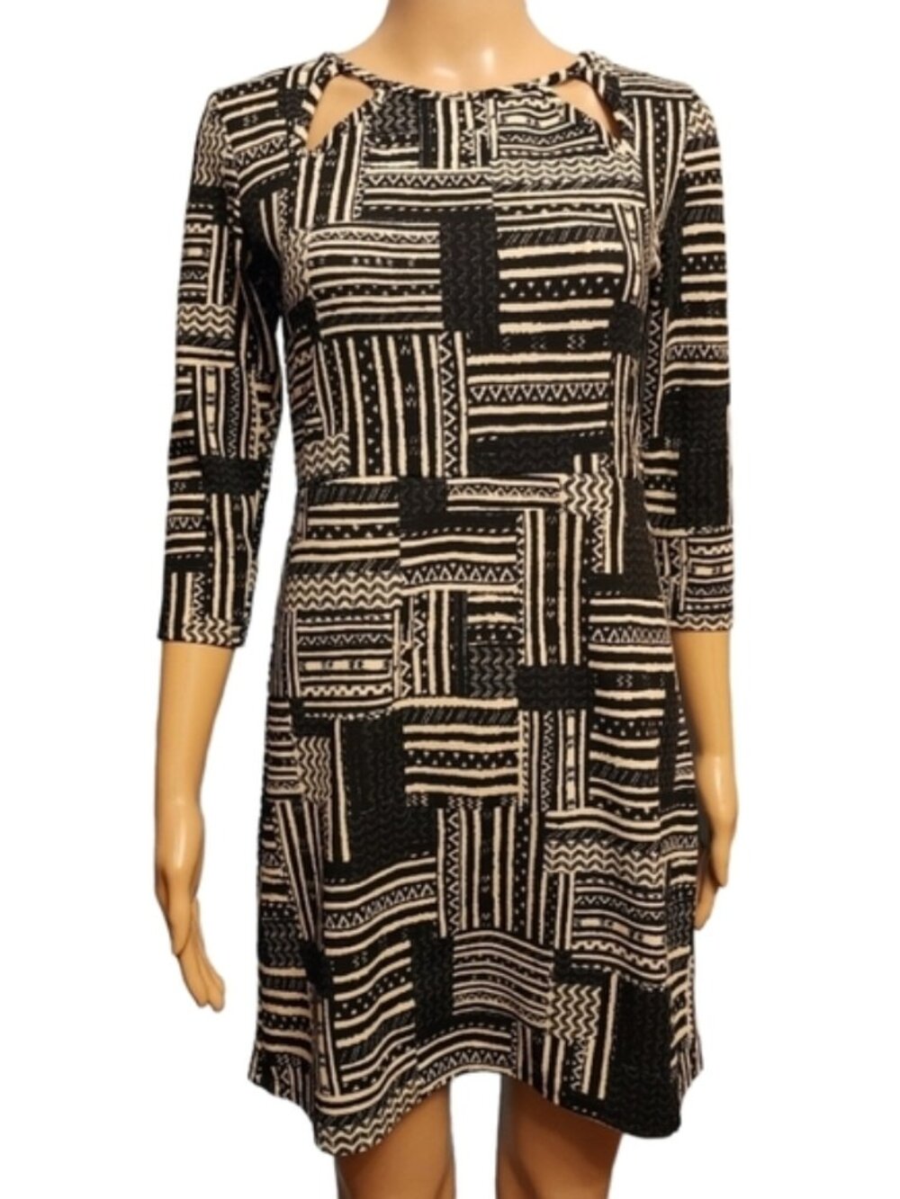 Black and White Abstract Print Dress